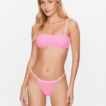 Swimsuit 04