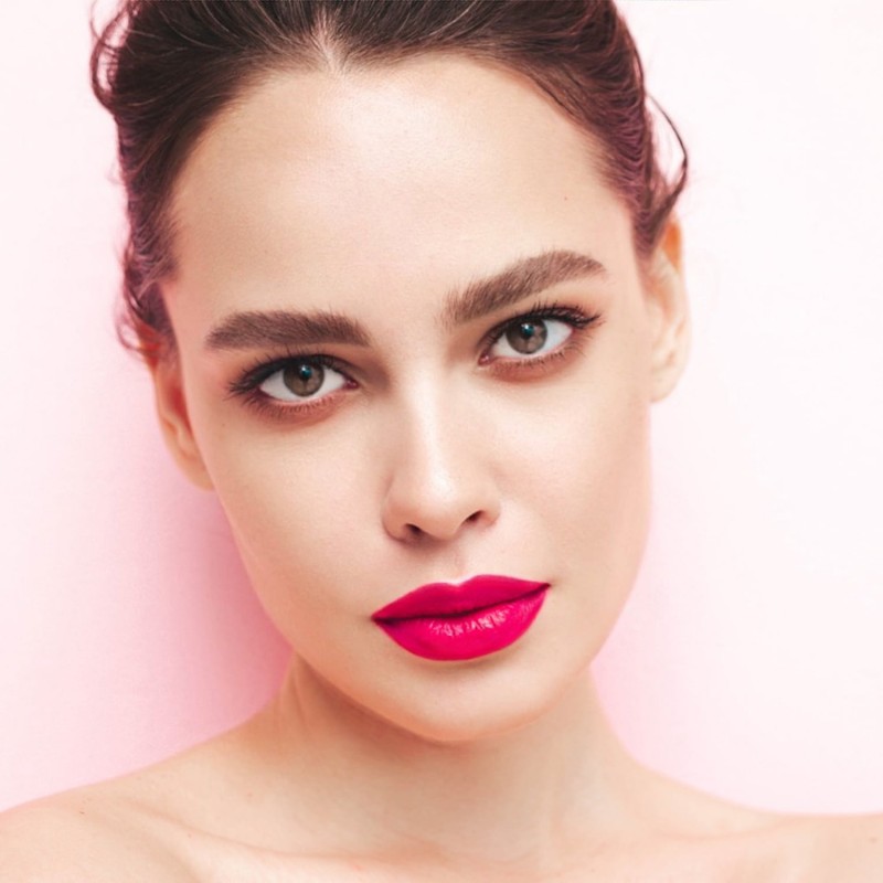 Lip Shine 01